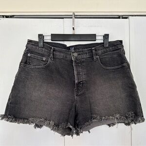 Gap Women Denim Jean Distressed Shorts Raw Hem Buttons Size 14/32 Black NWOT